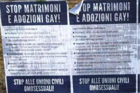 A Roma manifesti abusivi contro le unioni civili - manifesti abusivi roma base - Gay.it
