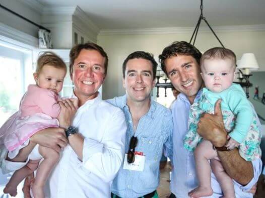 Il PM del Canada diventa virale con ministro gay e famiglia