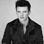 chris_colfer_kurt_di_glee_in_ab_fab_the_movie_ - Thumbnail