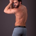 L'ex attore porno Harry Louis lancia il suo underwear - Thumbnail