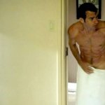 justin_theroux_the_leftovers_naked_towel - Thumbnail