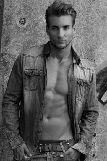 Manuel_Rico_ginecologo_hot