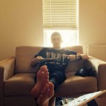 5_seconds_of_summer_nudi_piedi_luke_hemmings - Thumbnail