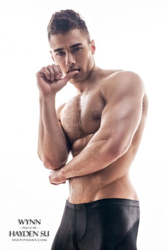 Quinton_Wynn_hot_pics