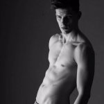 americas_next_top_model_chris_hernandez - Thumbnail