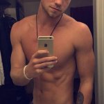 dustin_mcneer_americas_next_top_model_abs - Thumbnail