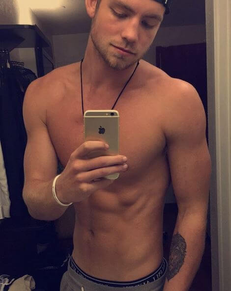dustin_mcneer_americas_next_top_model_abs