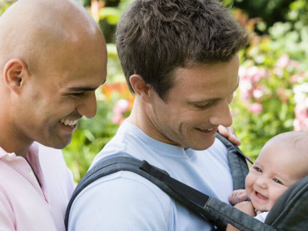 Sentenza storica in Repubblica Ceca: due papà per due bambini