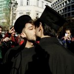 La Grecia verso le unioni civili: sit-in sotto il Parlamento - Thumbnail