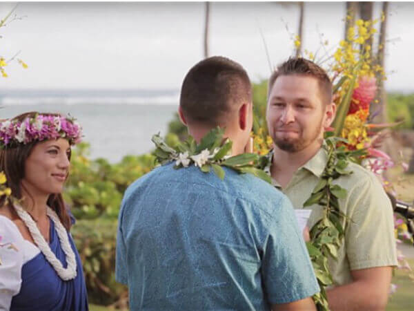 Matrimonio gay a sorpresa alle Hawaii…Goodbye 2015!