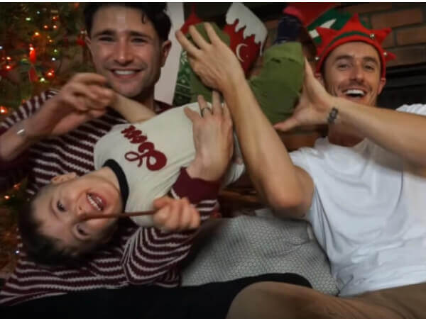 Matt Dallas di Kyle XY e il marito Blue adottano un bambino