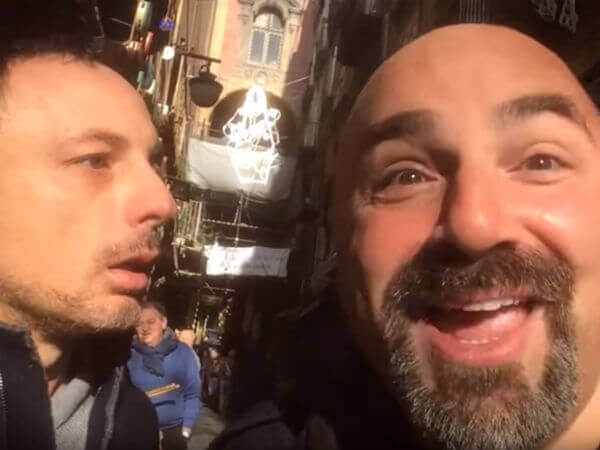 Buon natale da Napoli, da una “famiglia gay italiana”