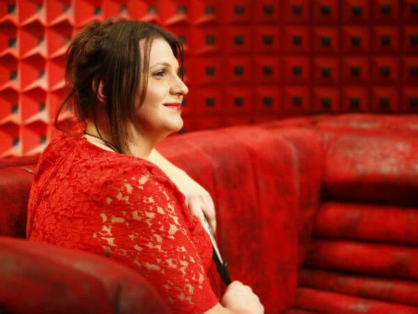 Intervista a Rebecca de Pasquale, donna transessuale dal GF 14