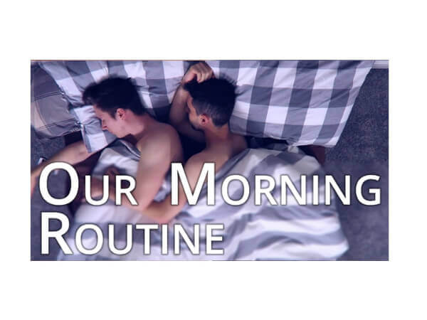 Routine mattutina di due fidanzati gay: e che tipo sei tu?