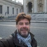 Entra nudo a San Pietro: arrestato, ora è in ospedale - Thumbnail