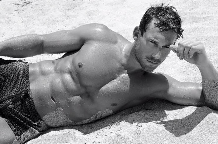 Calum_Winsor_corpo_sexy