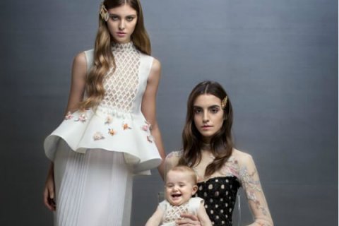Gattinoni lancia 'RocKokò' la 'Family Day Couture' pro LGBT - Family Couture Day Gattinoni rocKoko CROP 4 - Gay.it