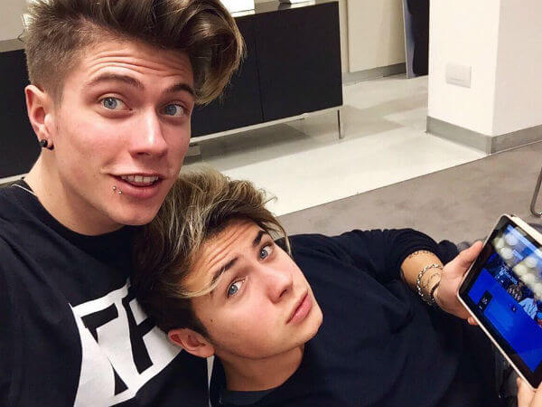 Impazza il fenomeno Benji e Fede: ecco il duo twink italiano - benji e fede base - Gay.it
