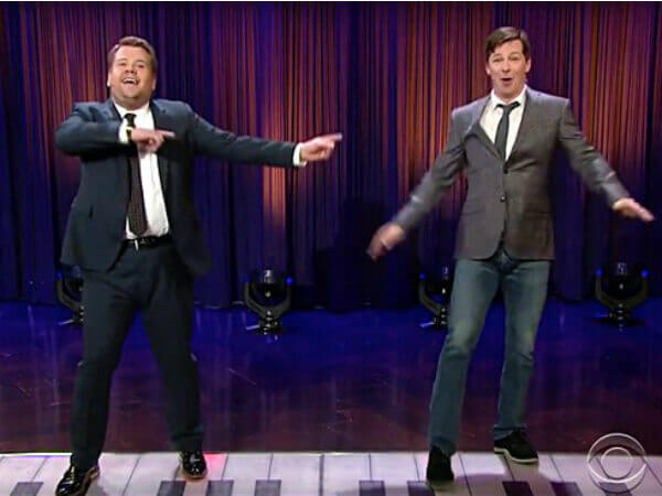 Sean Hayes (Jack di Will&Grace) e la parodia di ‘Sorry’ di Justin Bieber