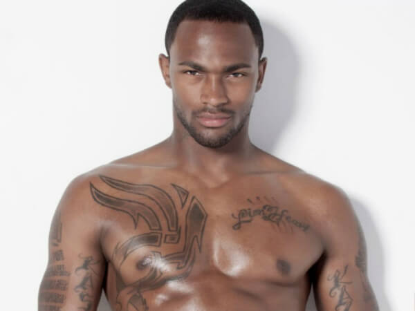 keith_Carlos_nudo