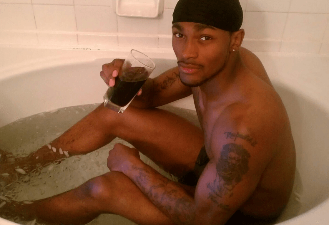 keith_Carlos_nudo