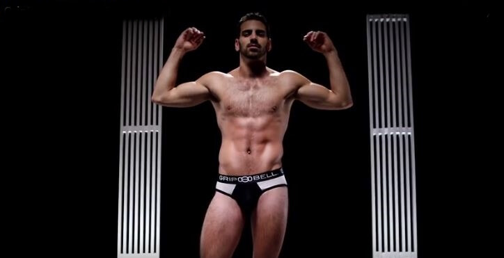 nyle_dimarco_gripbell_spot_fitness