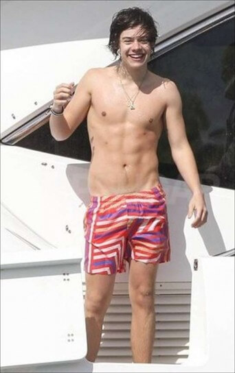 one_direction_harry_styles_fisico_sexy