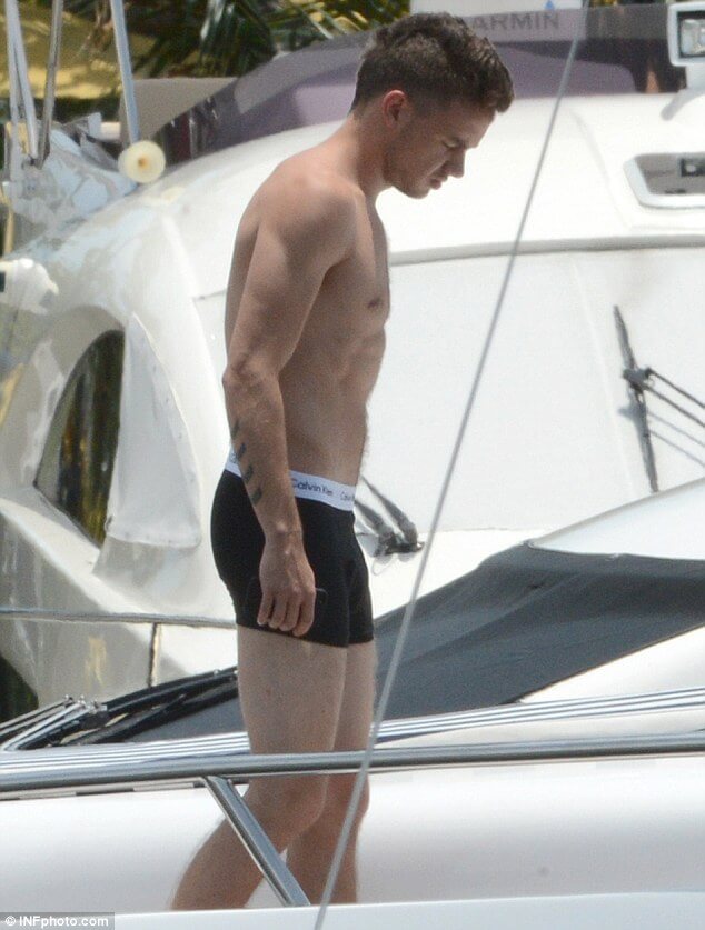 one_direction_liam_payne_fisico_sexy