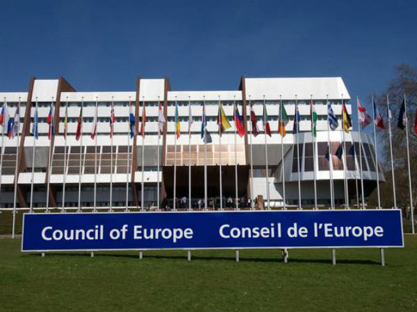 Da Strasburgo ennesimo invito su unioni civili e stepchild