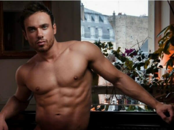 Franck: il lusso, la lussuria e la sensualità piccante - FRANCK 6 1 - Gay.it