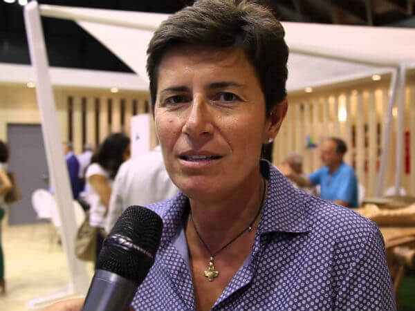 Chiavaroli (NCD): confermo sì senza stepchild e con emendamenti Lumia - Federica Chiavaroli base 1 - Gay.it