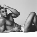 attila_toth_fisico_sexy - Thumbnail