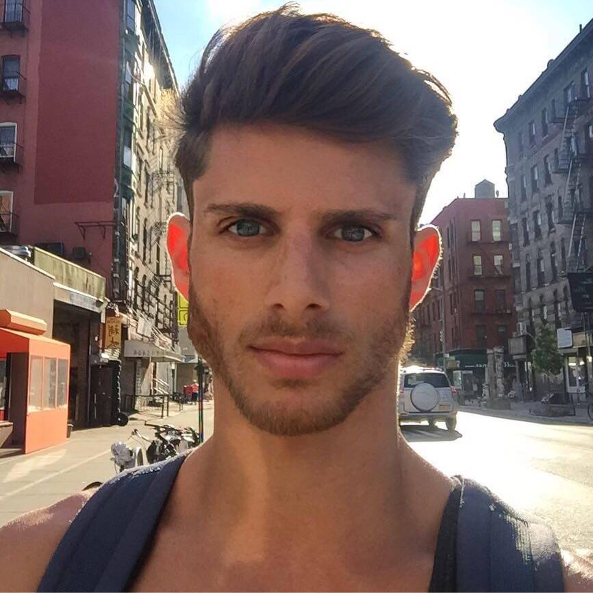 barrett_pall_blogger_gay