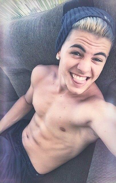biel_cantante_brasiliano_mcbiel_fisico_sexy