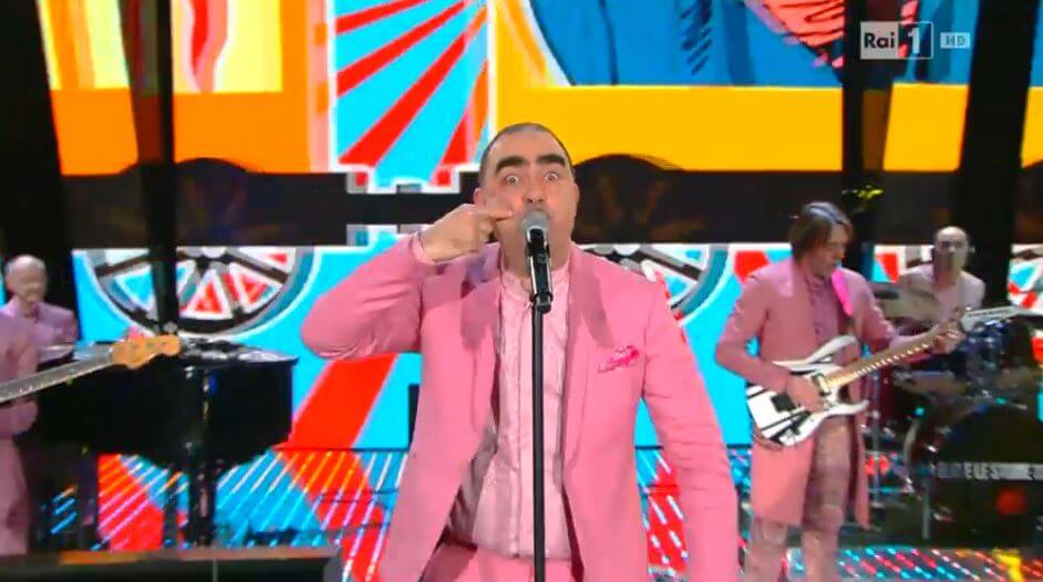 elio_e_le_storie_tese_sanremo_2016_sanremo_arcobaleno