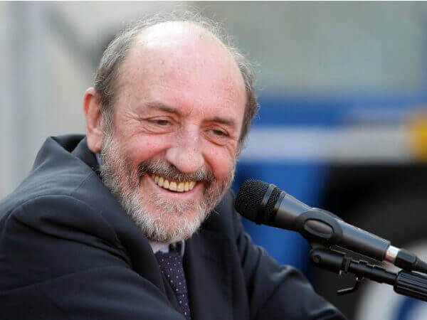 Galimberti pro LGBT: “Gli omosessuali non sono solo ‘sessuali’!”