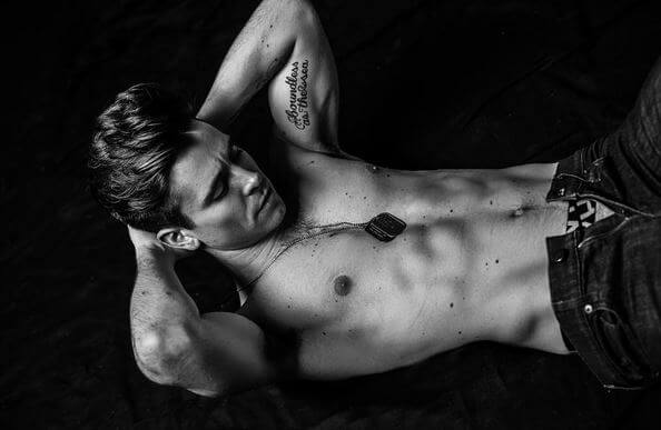 matt_doyle_cantante_gay