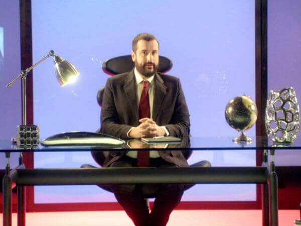 Costantino: “La mia fortuna in tv riflette l’insuccesso nel privato”