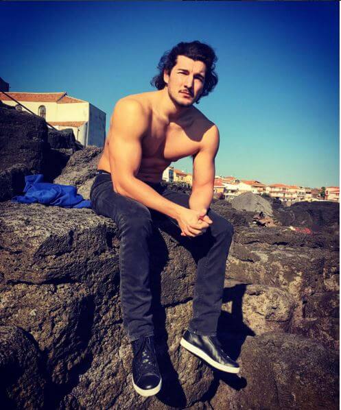 andrea_preti_fisico_sexy_isola_dei_famosi