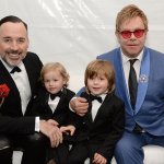 Buona festa del papà gay: la gallery dei 10 papà più famosi - Thumbnail