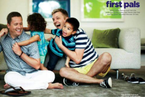 Buona festa del papà gay: la gallery dei 10 papà più famosi - festa papa gay base - Gay.it
