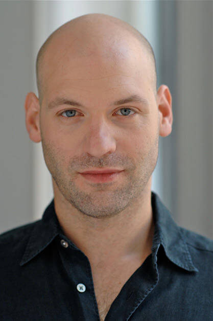 girls_dill_corey_stoll