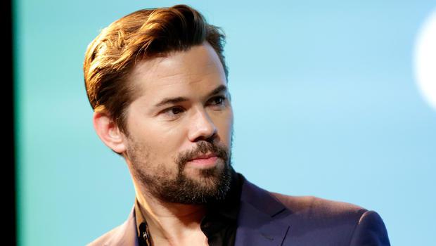 girls_elijah_andrew_rannells