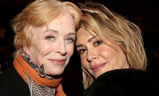 Sarah Paulson: "Sto con una donna ma non mi voglio etichettare"