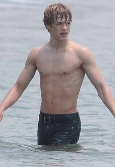 lucas_till_macgyver