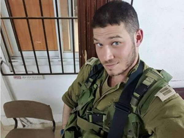 Soldato gay si sfoga su Facebook: "Israele mi ha abbandonato" - omer nahmany soldato gay israele si sfoga su facebook 1 - Gay.it
