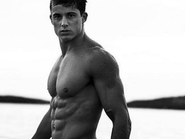 Pietro Boselli bellissimo e "integrale" nelle nuove foto per Armani EA7 - pietro boselli armani 1 - Gay.it