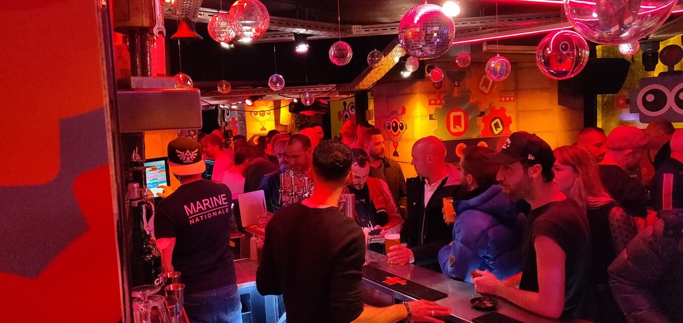 locali gay parigi, quetzal gay bar, guida parigi gay
