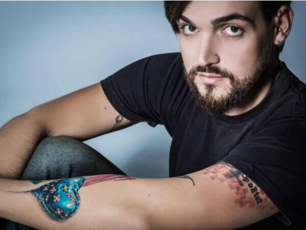 Valerio Scanu con la “La Mia Faccia Nuova”: dedicato all’amore gay