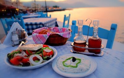 cucina-greca-ristorante-gay-sul-mare